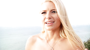 Anikka Albrite  Aj Applegate