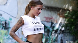 Tainster - FullyClothedPissing - 2017-07-23