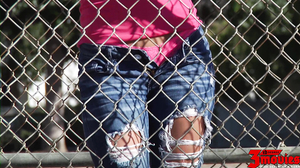 Jessa Rhodes bleacher babe in bluejeans