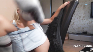 Nice Teen Webslut Like To Squirting