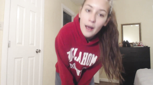 KylieCupcake - College ChickNo Makeup