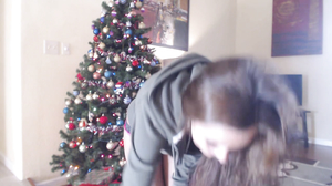 KylieCupcake - Decorating The Tree