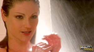 GirlsHuntingGirls - London, Samantha and Zoe are All We