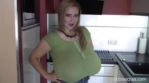 AbbiSecraa E149. Such Huge Breasts 16.11.2017