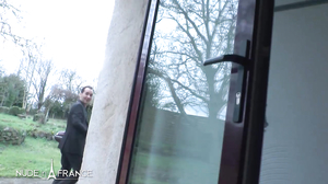 NudeInFrance -  B atrice - This husband shars his wife