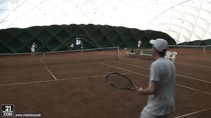 Anissa Anal Tennis Practice