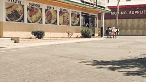 Melanie Hicks - Broke as fuck