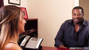 KinkySpa - Jaye Summers