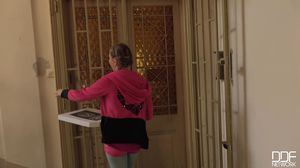 Kiiki Cyrus - Delicious Pizza Topping - Delivery Girl Wants Cum in Mouth