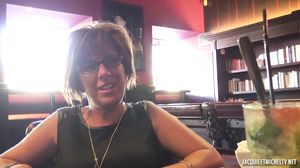 Hot MILF Amateur threesome