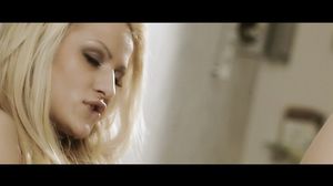 XPORN - Come From Behind (Leony)