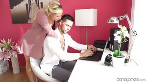 Blonde Fucks In Lingerie And Heels