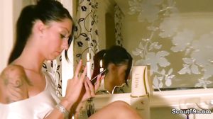 Junges Deutsches Girl Fickt Den Postboten Wenn Eltern W