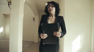Maya rough fuck