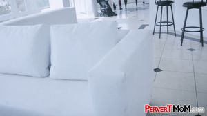Vanessa Cage pervy stepmom masturbating