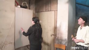 Mmv Films Inspecting the Farm