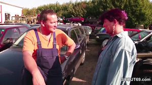 Mutti Will Mal Wieder Ficken Und Schnappt Sich Fremden