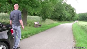 Geile Mutter Wird Von Jungspund Aufgerissen Und Gefickt