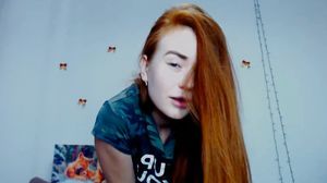 Alluring Redhead Babe Works Fingers And Dildo