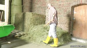 Mutti Denkt Nur Ans Ficken Und Schnappt Sich Den Erst B