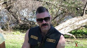 Emily Willis - 3rd Wheel