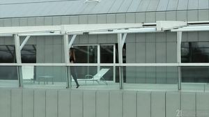 Roxy Lips - The Girl On The Balcony in HD