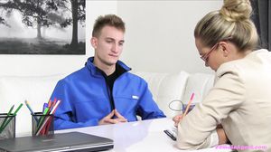 Female Agent - Barra Ryan