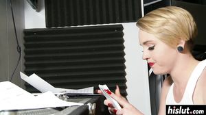 Miley got her shaved pussy drilled