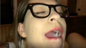 Young Teen Blowjob and Slow Cumshot