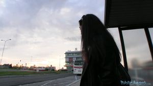 CastingAgent P1090 Juli