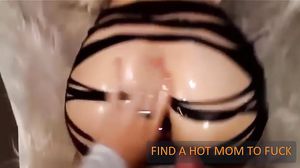 Amazing butt plugged babe with a big oiled ass gets anal creampie