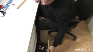 MMVFilme - Blonde  Petite And Fucking Her Boss