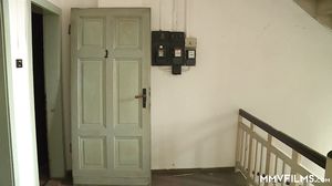 MMVFilme - Double Trouble For Miss Cox