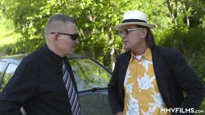 MMVFilme - Outdoor Threesome