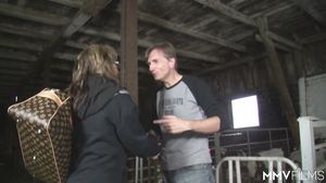 MMVFilme - Mature Ladys Barn Yard Romp