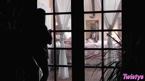 Kira Noir, Autumn Falls - The Goth Next Door