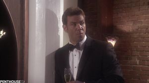 Couching Her Pleasures - Shawna