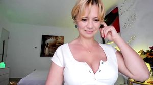 Chaturbate - kiradivine June-12-2019 18-36-06