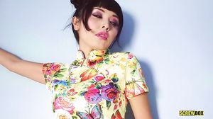 Marica Hase - Sakura