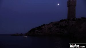 Skin wants to taste his cock