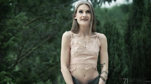 21Naturals - Tiffany Tatum - Leave The Panties On