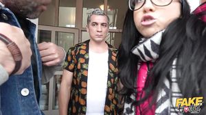 FalschesHostel - Julia De Lucia - The Catalonia Connect