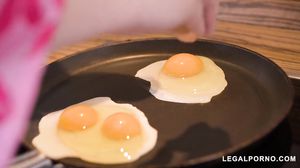 Sofia Lee makes breakfast and serves up balls deep anal