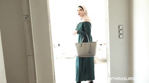 MUSLIM CUCKOLD FUCKING