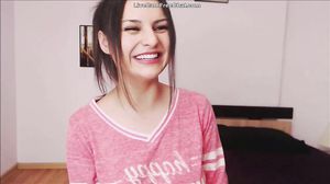 Amateur Girl Got nude on Chat Ome Adorable First Timer