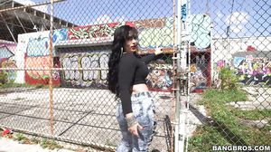 BigJigglyAzzLatina SlammDown