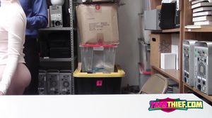 Cock pounds PORNSTAR ATHEENA RAYNE hard