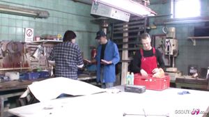 Most Hairy Pussy MILF in the World Seduce to Fuck GERMAN