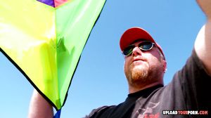 A quick fucking session at the beach
