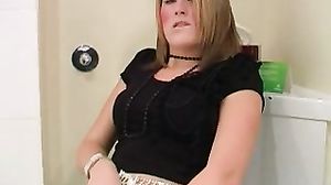 Pretty Blondie Sucking BBC